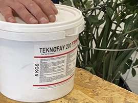 Какой пастообразный клей выбрать для плитки Какой пастообразный клей выбрать для плитки
